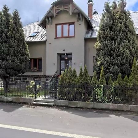 Penzion U Lastuvku Sluknov ภายนอก รูปภาพ